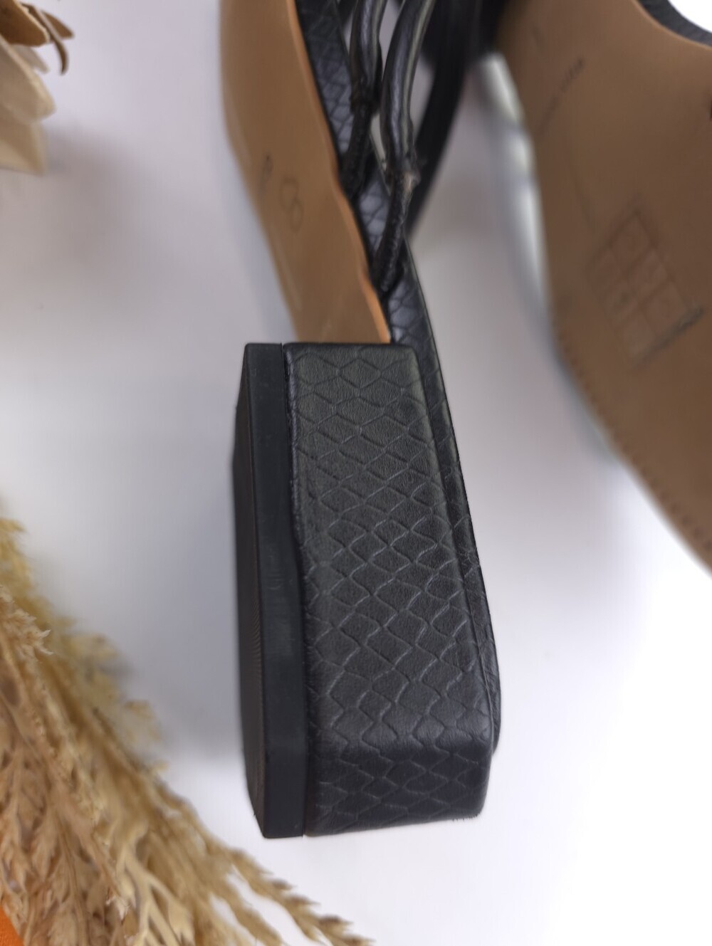 Dolce Vita Black Multi-Strap Block Heel Sandal Sz 9m - Picture 7 of 9